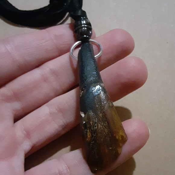 Handmade Real Buffalo Tooth Necklace/ Earrings Set - Picture 7 of 10